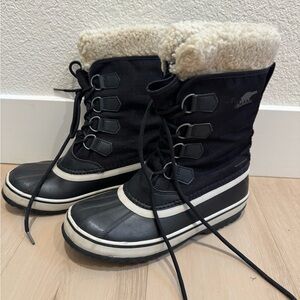 Sorel Women's Carnival Waterproof Black and Cream Winter Boots